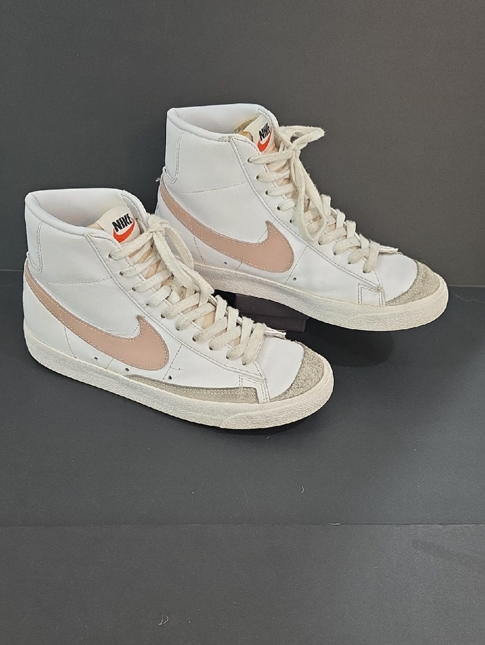 Nike Blazer Mid Women's High-Top Sneakers in White with Blush Swoosh Size 8